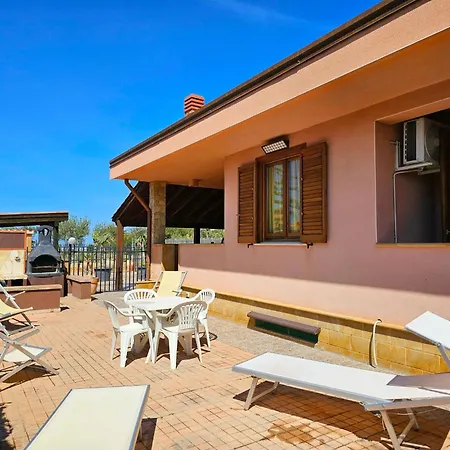 Holiday home Mit Wasserblick By Interhome